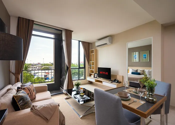 Wander - Ekkamai - Balcony, Pool, Gym, Full Kitchen